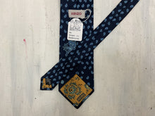 Kenzo tie