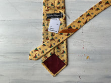 Salvatore Ferragamo tie