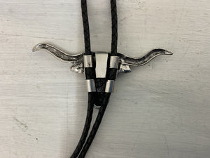 Long horn steer bolo tie