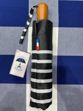 Le Parapluie Français striped umbrellas