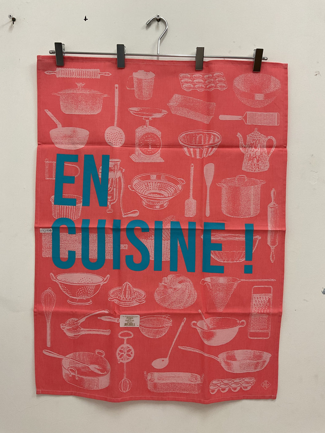 Le Jacquard Français EN CUISINE tea towel in poppy red