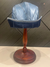 Crambes puffy ‘platypus’ hat