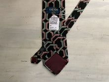 Oroton tie