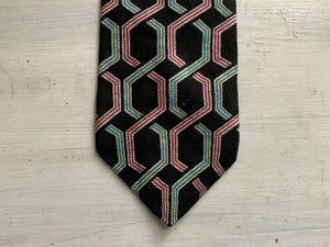 Oroton tie