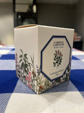 Gardenia (Tiare) candle by Carrière Frères