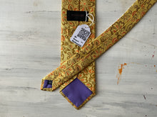 Duchamp London tie