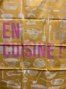 Le Jacquard Français EN CUISINE ! tea towel