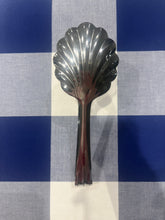 Roger Orfèvre vintage style cake and bread tong