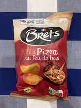 Brets Crinkle Cut Wood Fired Oven Pizza Flavour Chips 125g