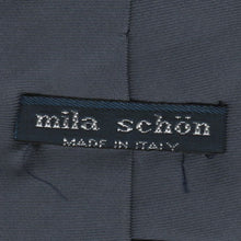 Mila Schön tie