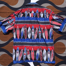 Vintage Hawaiian short-sleeve shirt by Hilo Hattie, made in USA, Large