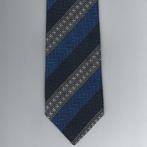 Duchamp tie