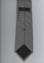 Daks tie