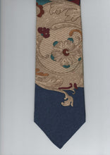 Sergio Alvajee tie