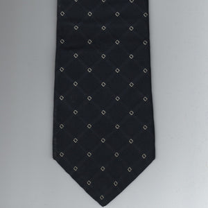 Drake’s London tie