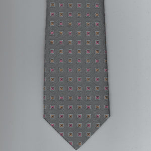 Daks tie