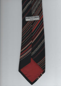 Leonard tie