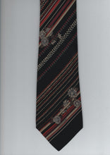 Leonard tie