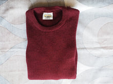 Vintage 1990s Aklanda crew-kneck merino wool jumper, made in Australia, Large.