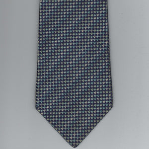 Richard James tie