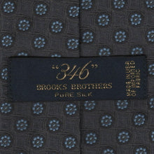 Brooks Brothers tie