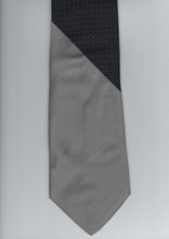 D & G tie